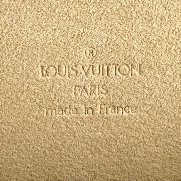 Louis Vuitton Florentine - Picture 15 of 15